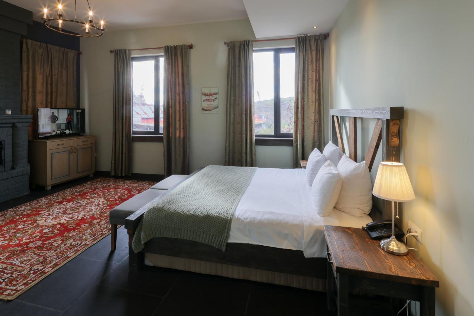 Apricot Hotel Erivan Exterior foto