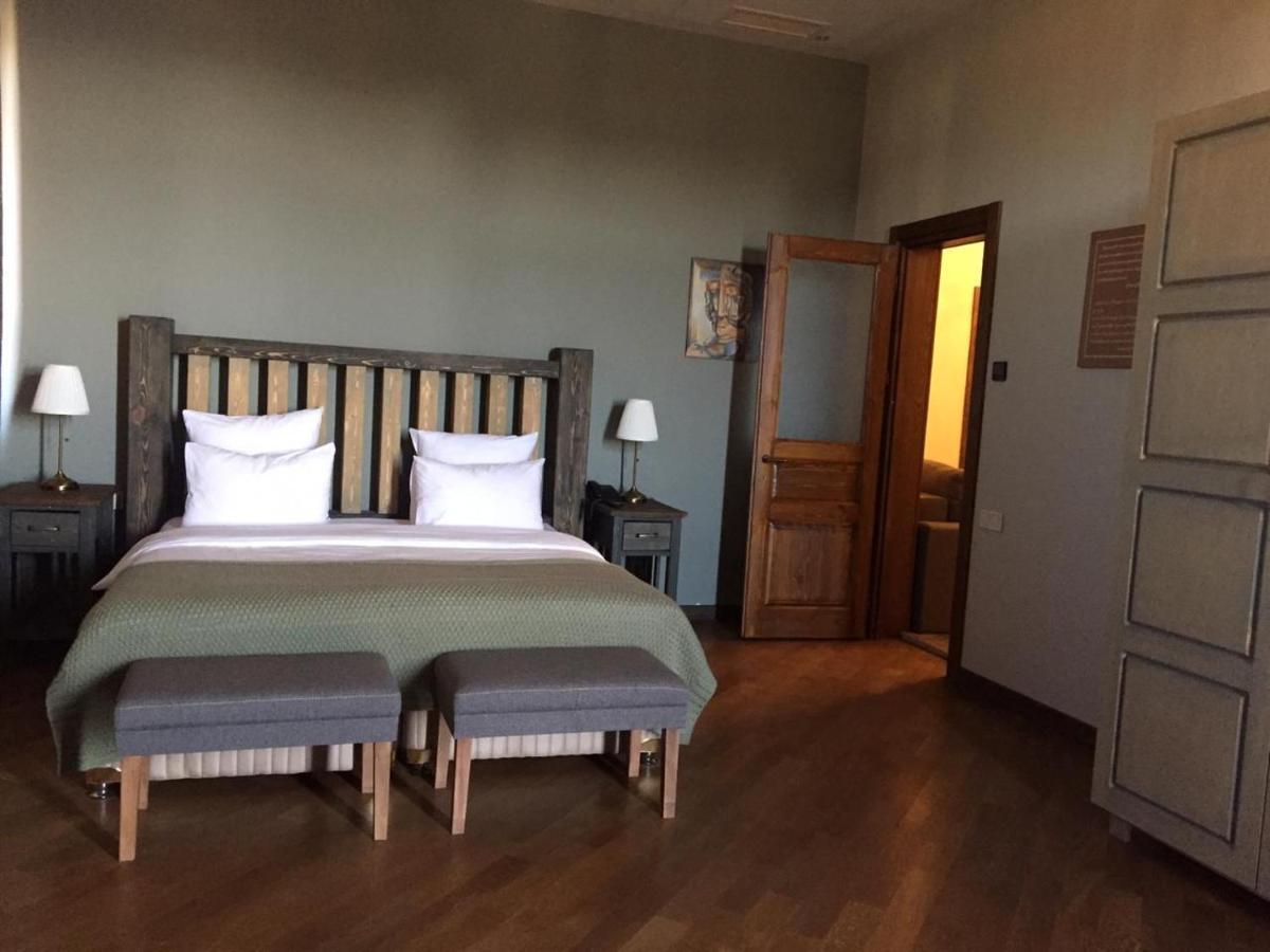 Apricot Hotel Erivan Exterior foto
